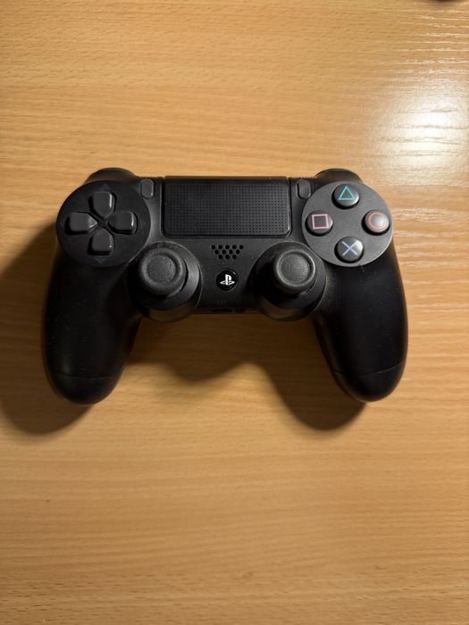 PlayStation 4 512GB + 4 upu подарьк