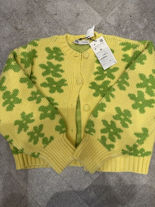 Продам новые платье zara