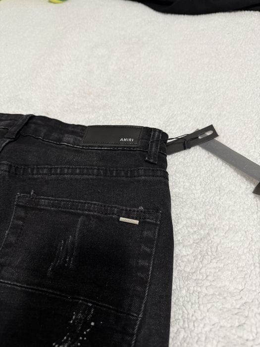 Blugi Amiri Noi cu eticheta