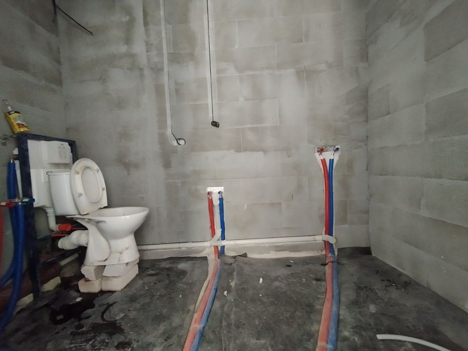 Услуга сантехника с опытом 10 лет