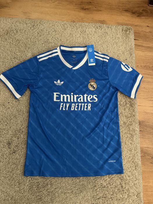 Tricou real madrid