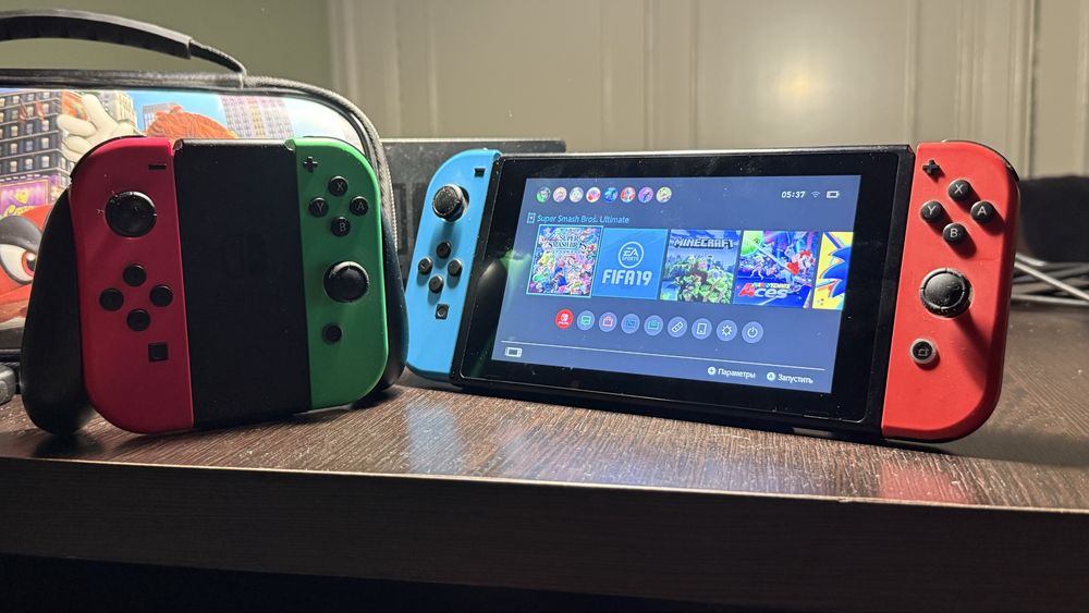Nintendo Switch первого поколения
