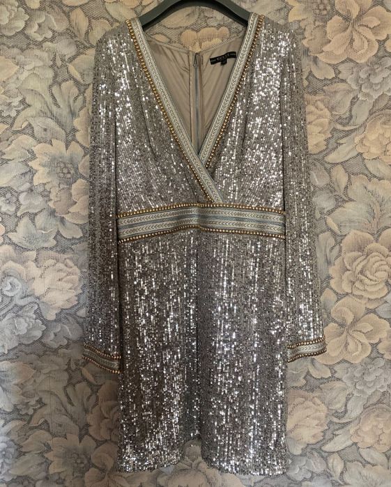 Вечерние, брендовые платья.