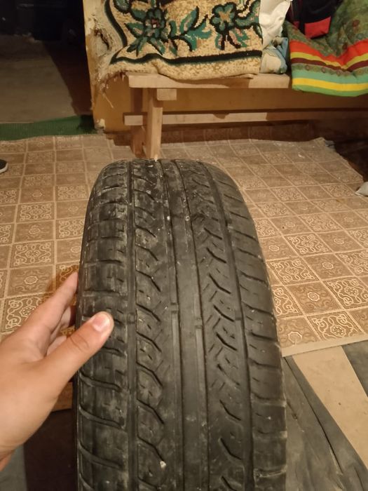 Ауди 80 покрышка дискасымен