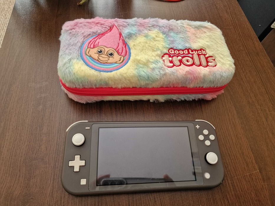 Nintendo Switch Lite с чип