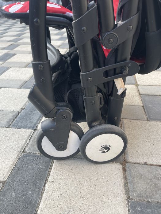 Carucior copii Minnie Mouse compact