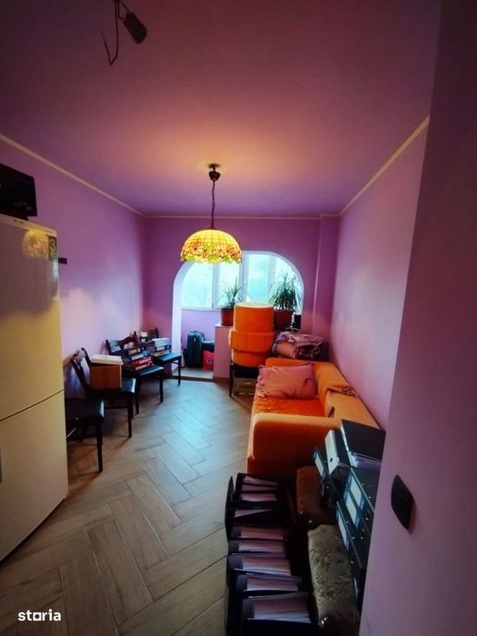 Se Vinde Apartament 3 Camere Spatios Si Renovat In Zona Piata Rahova