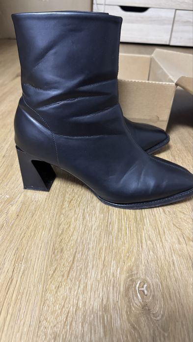 Натуральная кожа ботильены/сапоги