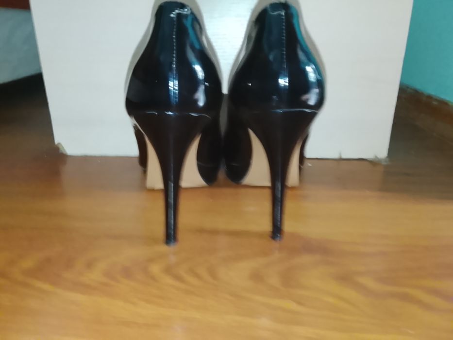 Продам туфли NINE WEST