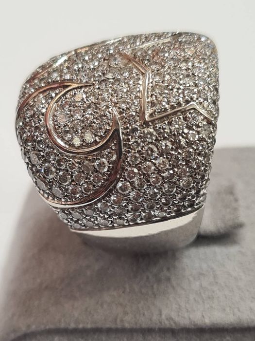 Inel din aur alb 18k, cu diamante naturale, IAU820