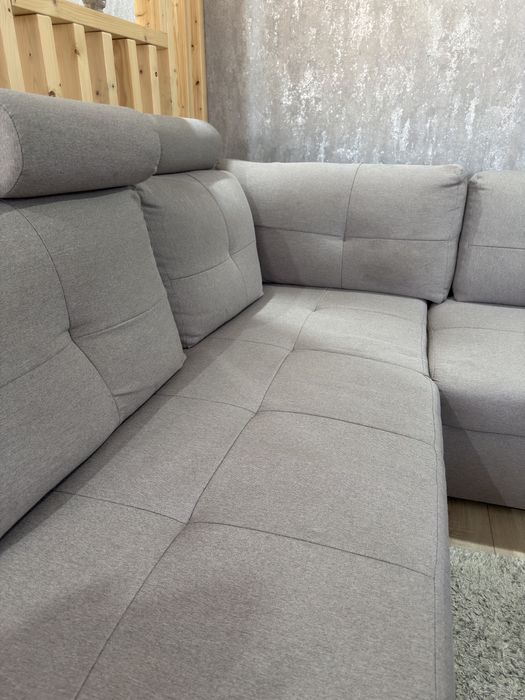 Canapea extensibila iluminat led