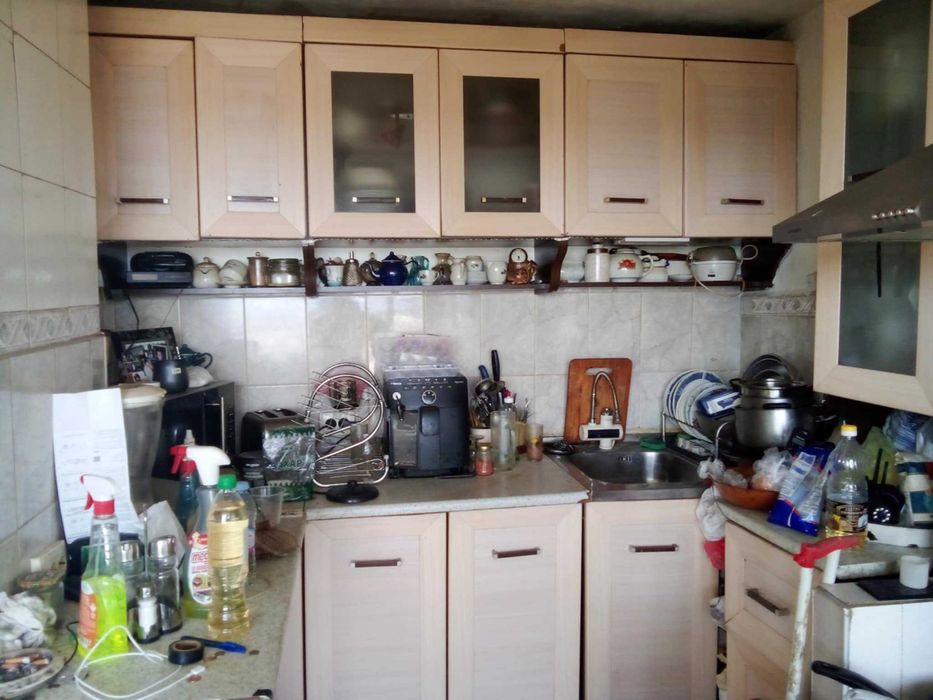 Дава се под наем Четиристаен апартамент в Варна, Метро - 100 кв.м за 22.95 € - Снимка #4