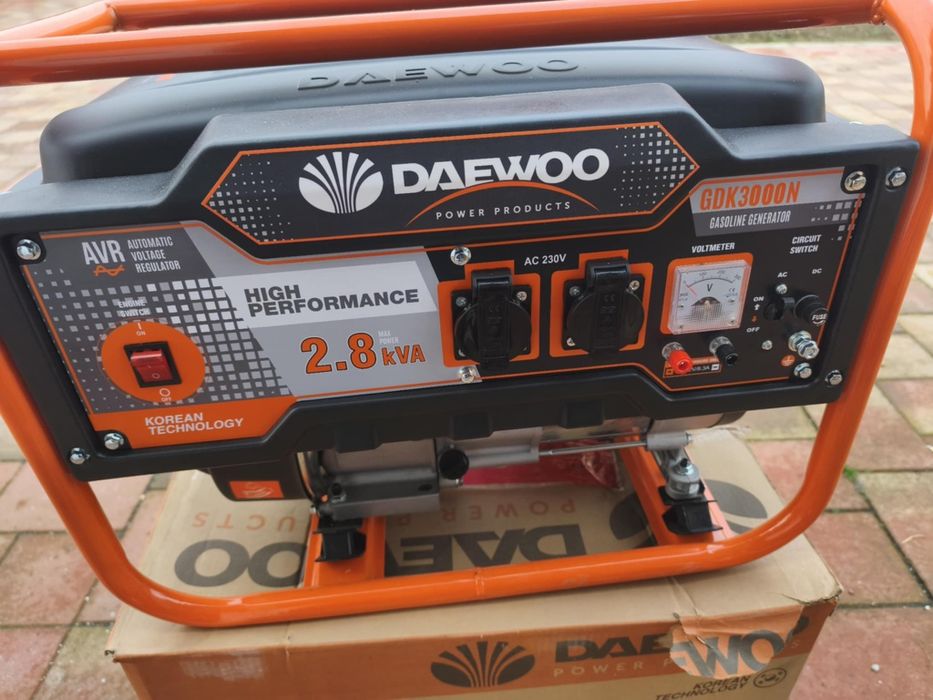Generator electric DAEWOO ORIGINAL NOU SIGILAT 2,8 KW.
