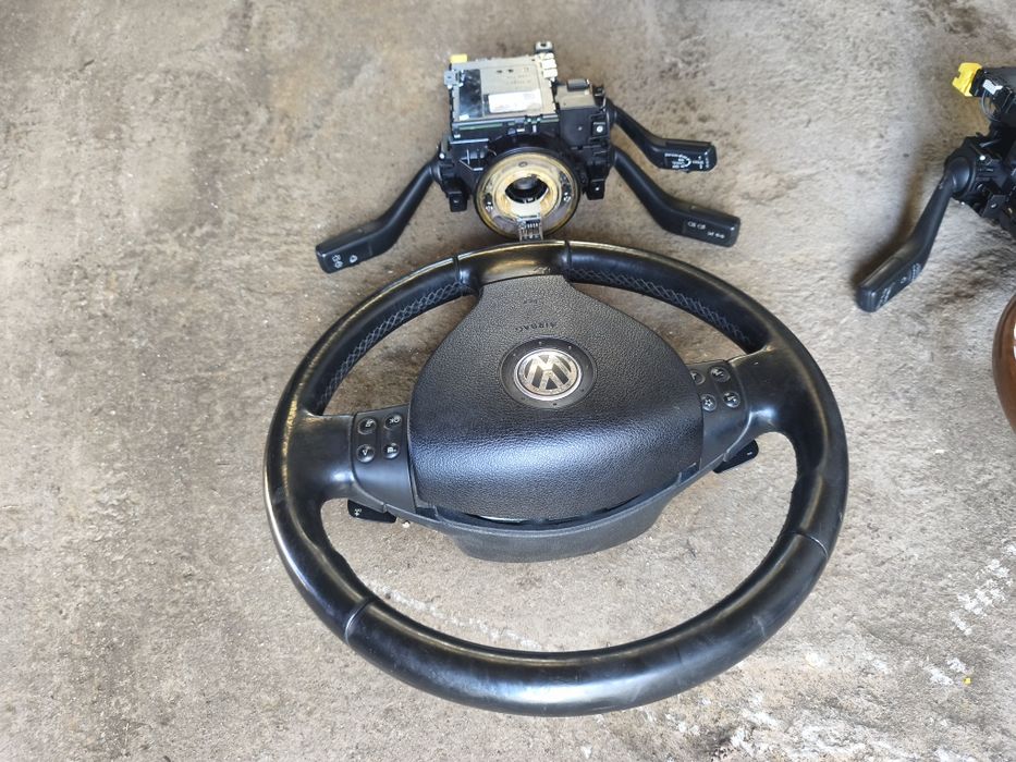 Volan cu padele și retrofit  comenzi volan  Volkswagen Passat B6