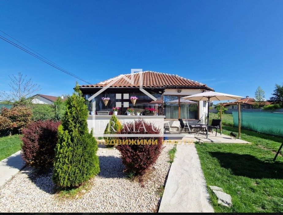 Продава се Къща в с. Скутаре, Област Пловдив - 120 кв.м за 1750 €/кв.м - Снимка #1