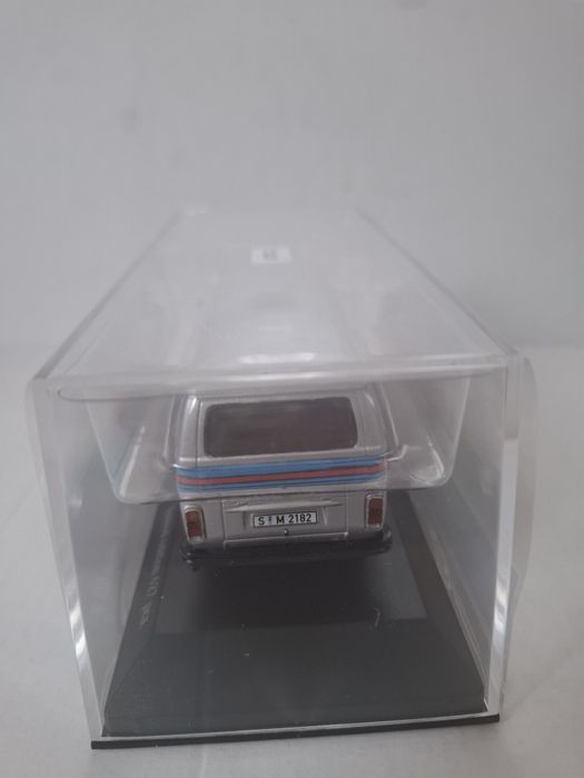 Minichamps 1:43 VW T2 Transporter Martini Racing Limited Edition – чисто нов