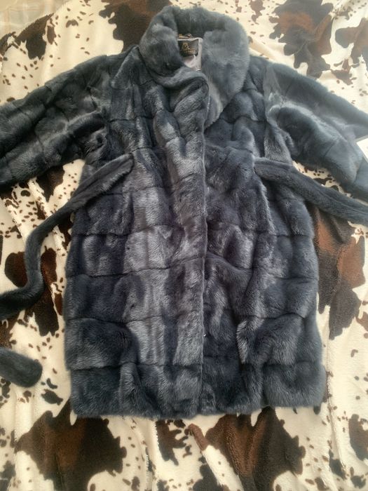 Шуба новая размер не подошел