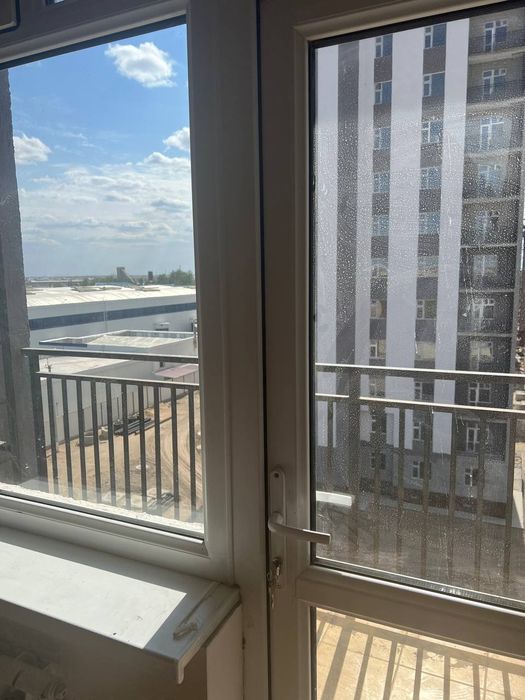 Квартира в 16 этажном новостройке в центре Нукуса