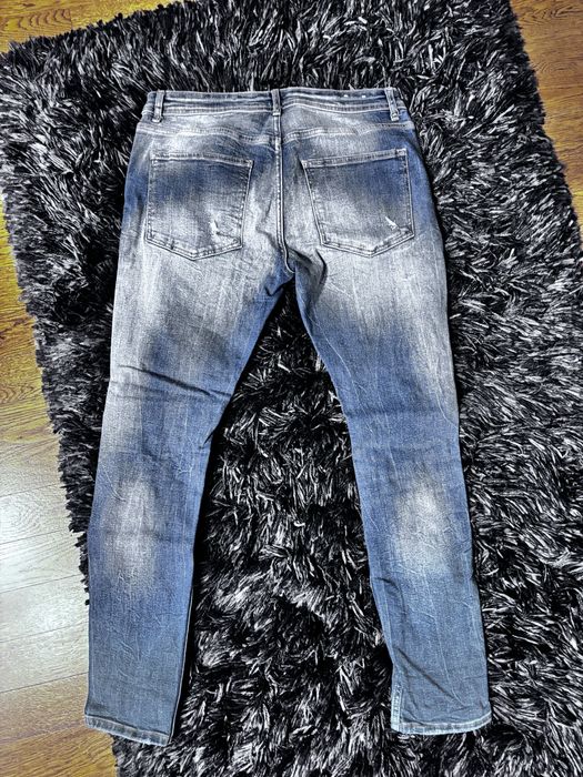 Дънки на Bershka