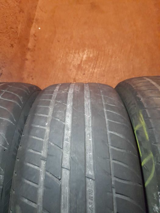 Anvelope profil Vara 215/55- 16 ZR