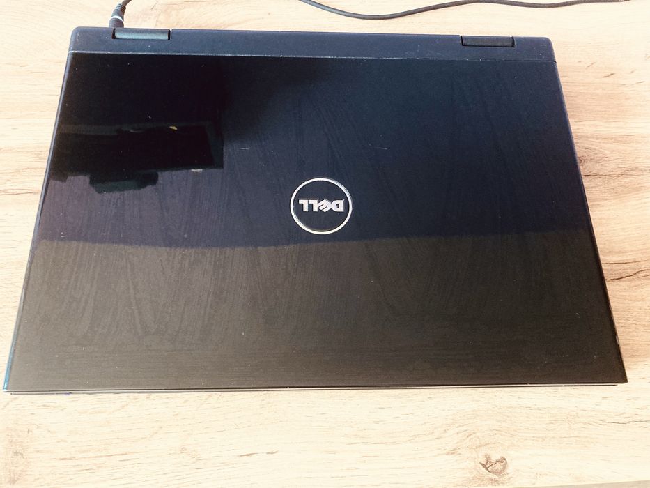 реновиран лаптоп+подарък 1tb флашка!