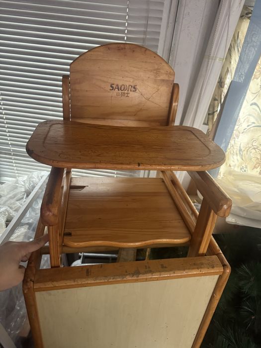 Детский стуля дерево