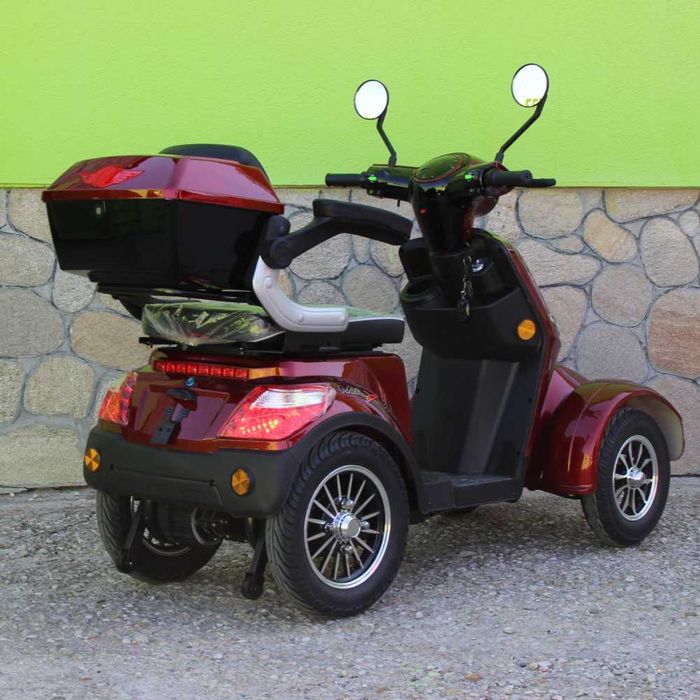Електрическа Четириколка Max Motors FM4 1500W RED