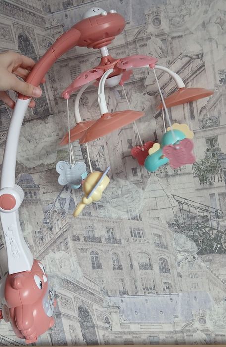 Мобиль детский отдам