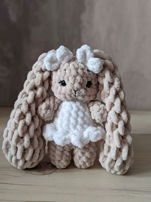 Қолмен тоқылған, ұзақ қызмет ететін ойыншықтар