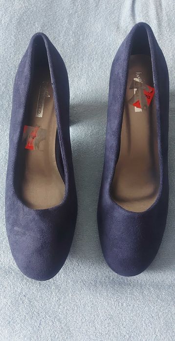 Pantofi smart-casual cu toc mediu