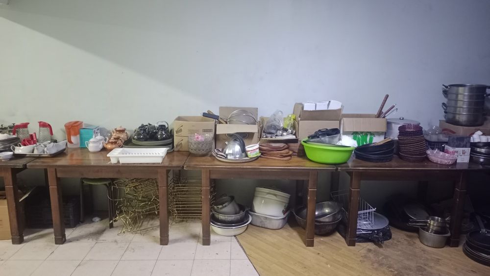 Посуда и оборудование для кафе !!!