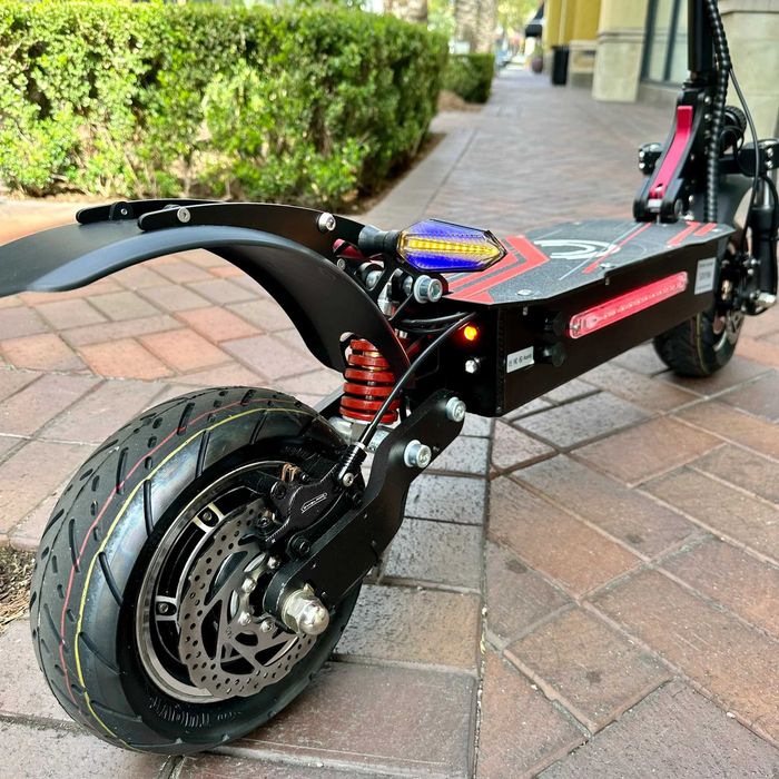 Noua, 0 Km ‼️BOYUEDA Q7 Pro 3200W, 2 x 1600W Dual Motor, Baterie 52V 20AH, Frane Hidraulice, scaun inclus