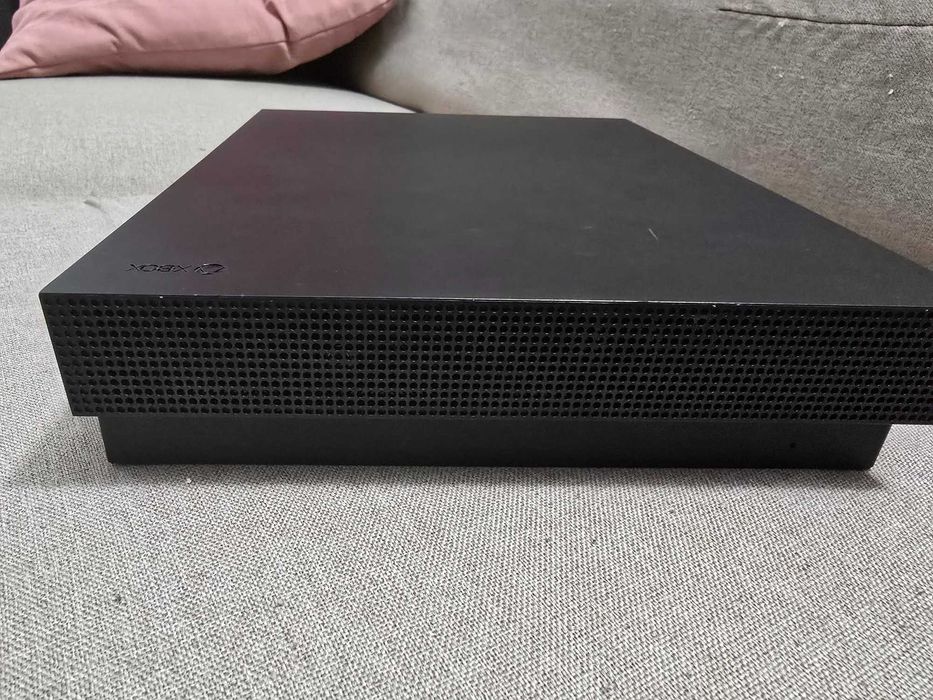 Xbox one X 1T 4k