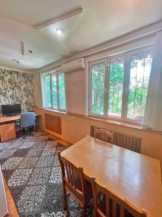 Аренда. Сдаётся СВОЯ 3 комнатная на ц5 долгосрочно