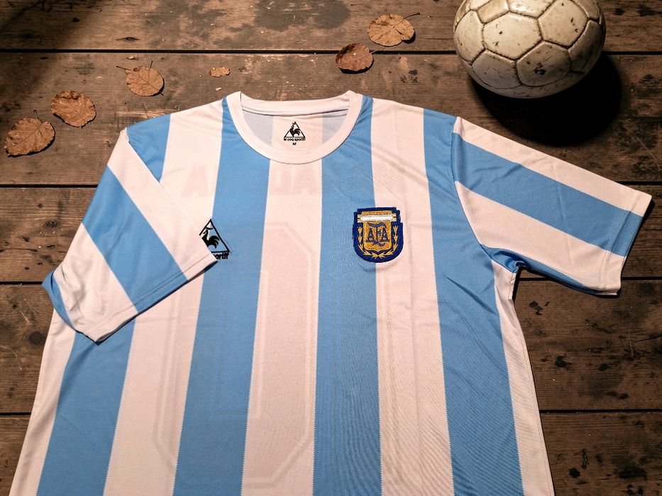 Футболна фланелка на МАРАДОНА#Аржентина #1986!!!