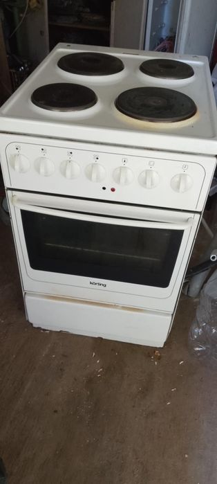 Продавам две готварски печки