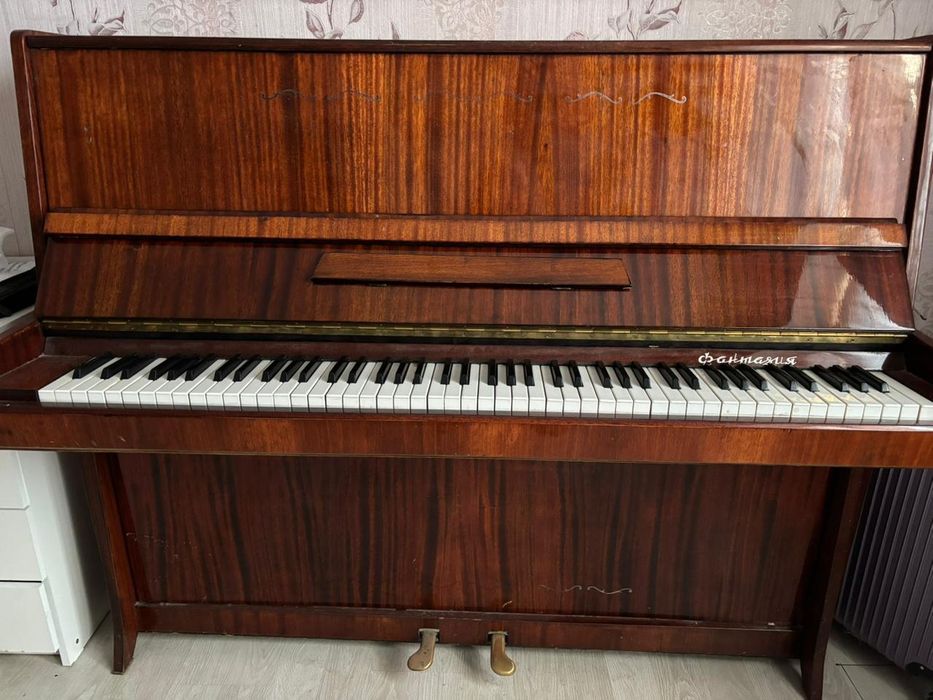Пианино продается