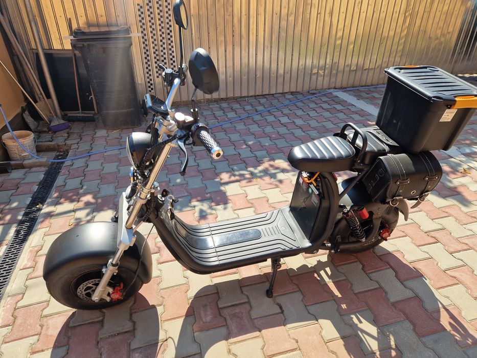 Vând scuter electric 2 baterii