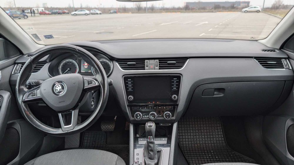 Обслужен, Skoda Octavia 2.0TDI DSG 4x4 Facelift