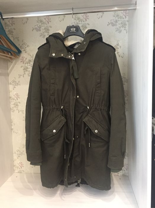 Парка Bershka размер М