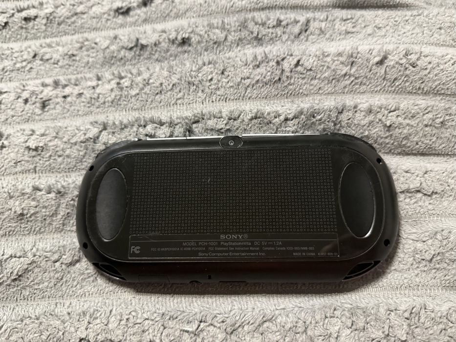 PlayStation Vita 1000