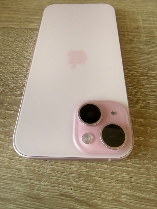 Продам Iphone 15 128 gb