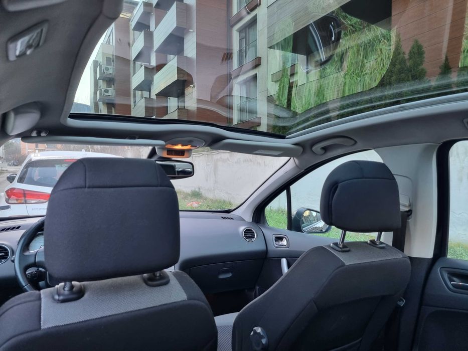 Peugeot 308 1.6 HDI Панорамен покрив