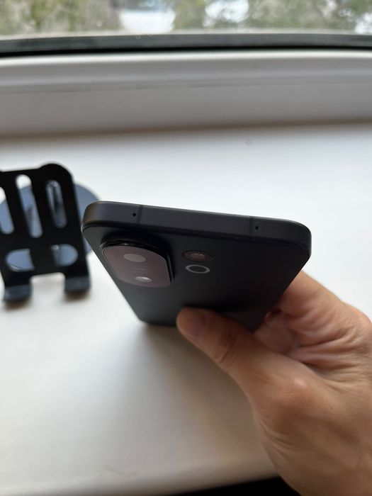 Vivo X200 FE 12/512 black