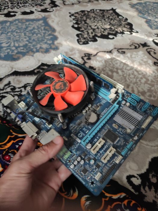 Компьютер запчаст.