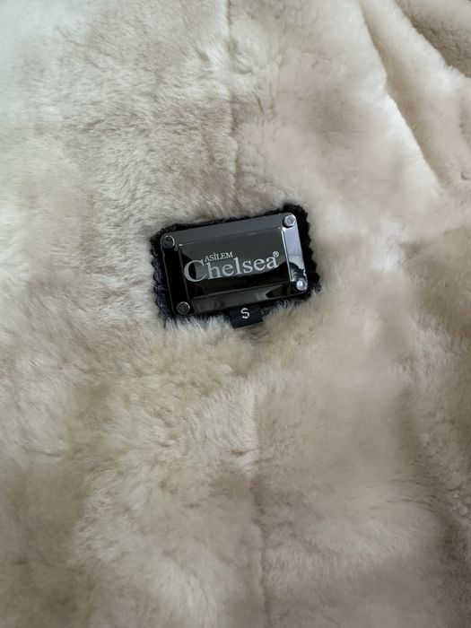 Дубленка натуральная кожа.