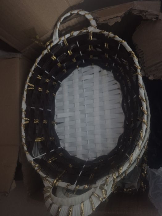 Корзины почти новые