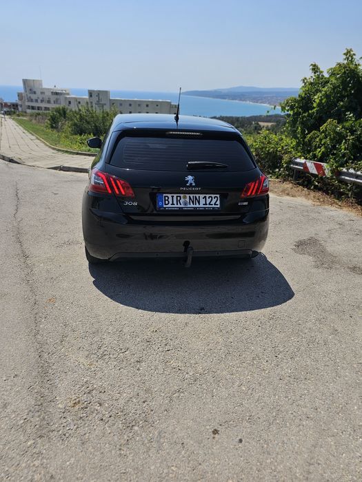 Peugeot 308 1.2  116к.с