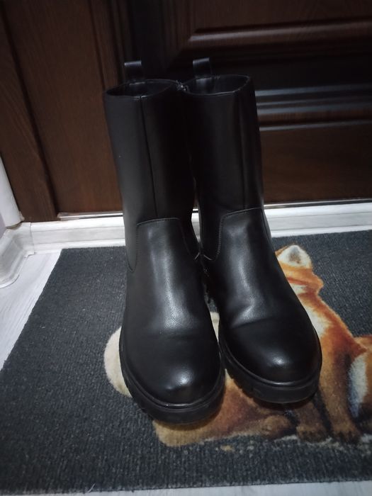 Дамски ежедневни ботуши