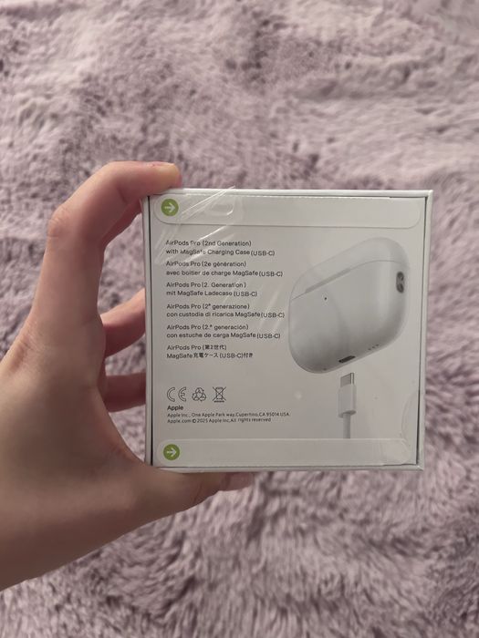 Airpods pro 2.